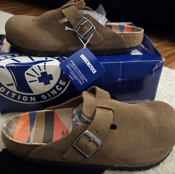 Birkenstock Shoes - BIRKENSTOCK BOSTON BS 'DARK TEA' PRINTED FOOTBED CLOG EU SZ 42